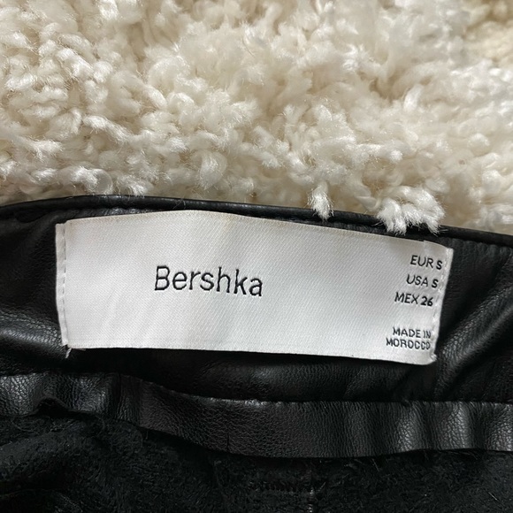 Berksha ASOS faux leather trousers - Picture 4 of 6